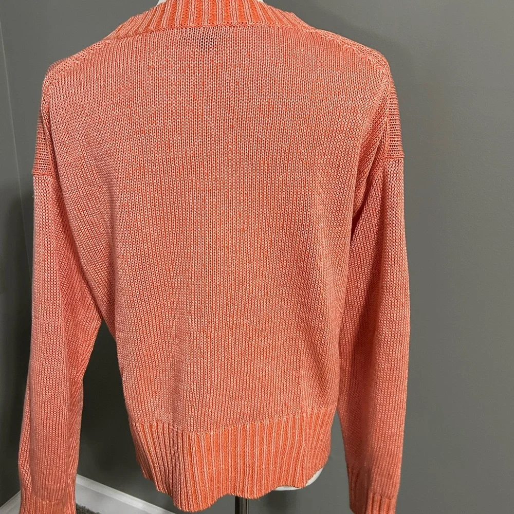 J.Crew women’s size medium long sleeve cable‎ knit sweater